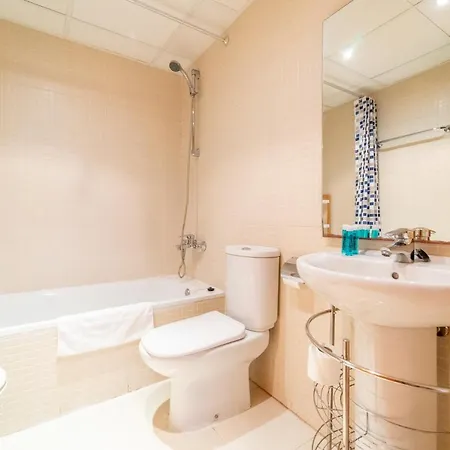 Myflats Luxury Navas דירה