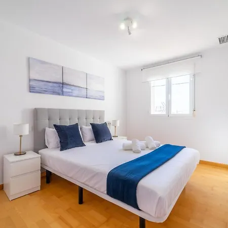 Myflats Luxury Navas Apartment *