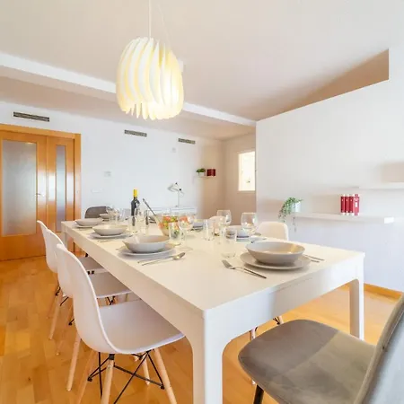 Myflats Luxury Navas דירה *