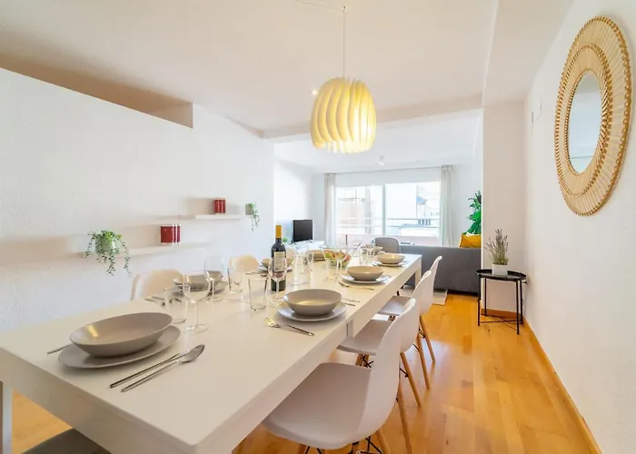 Myflats Luxury Navas Apartment *