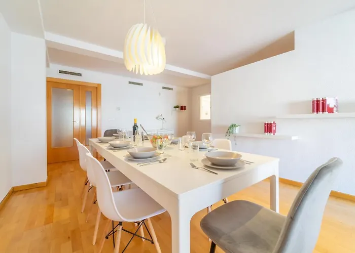 Myflats Luxury Navas Apartment *