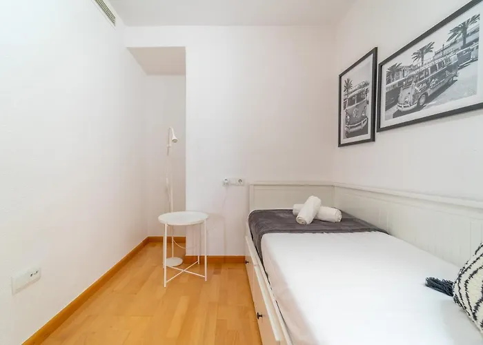 Myflats Luxury Navas Apartment *